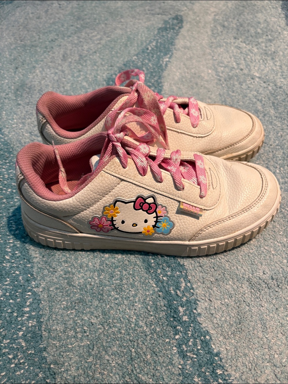Hello Kitty Sneakers, Sz 5